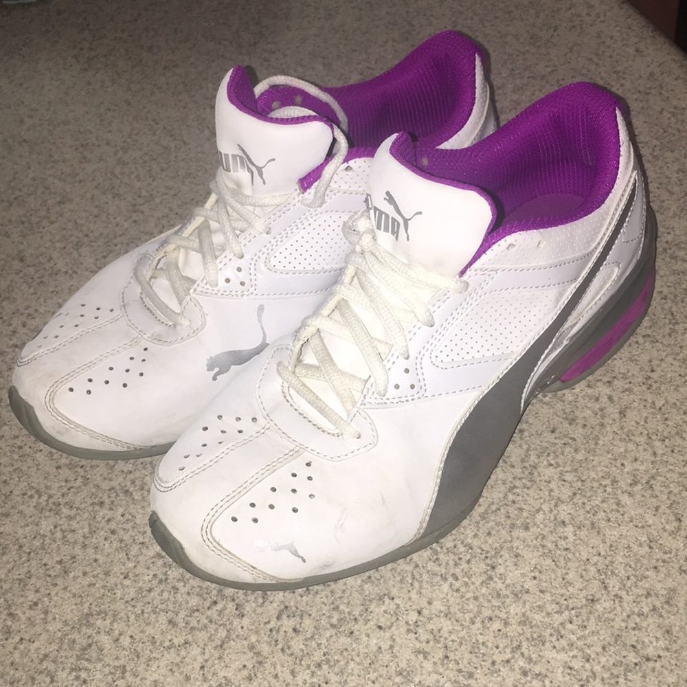 Puma tennis shoes worn four times